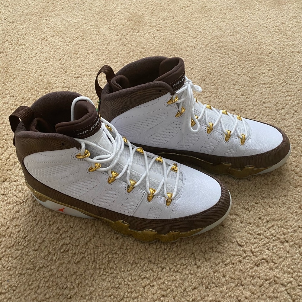 Jordan 9 Retro MOP Melo verified Authenticity